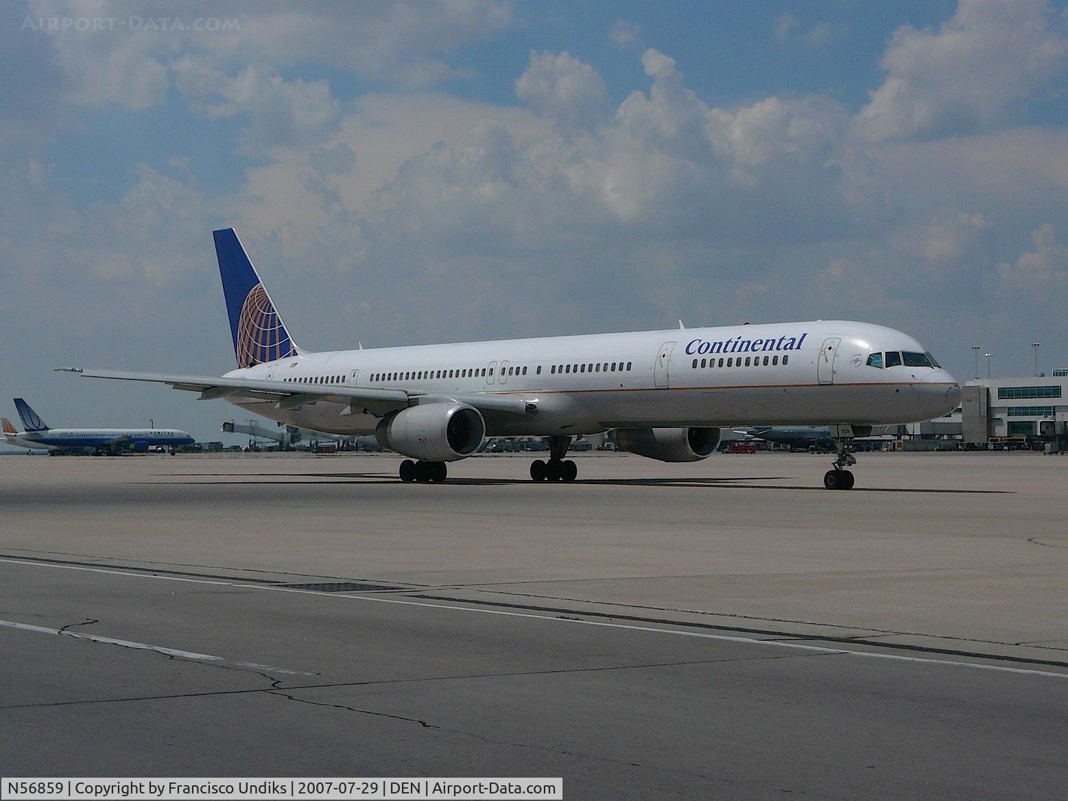 N56859, 2004 Boeing 757-324 C/N 32818, Continental Airlines 757-300