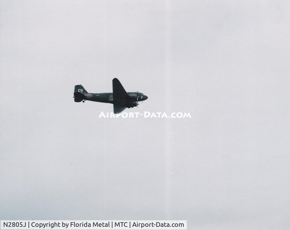 N2805J, 1944 Douglas DC3C-R-1830-90C C/N 20835, C-47 - thanks to Glenn C for id'ing it