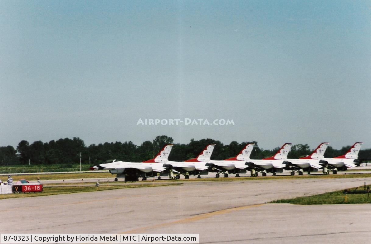 87-0323, 1987 General Dynamics F-16C Fighting Falcon C/N 5C-854, Thunderbirds