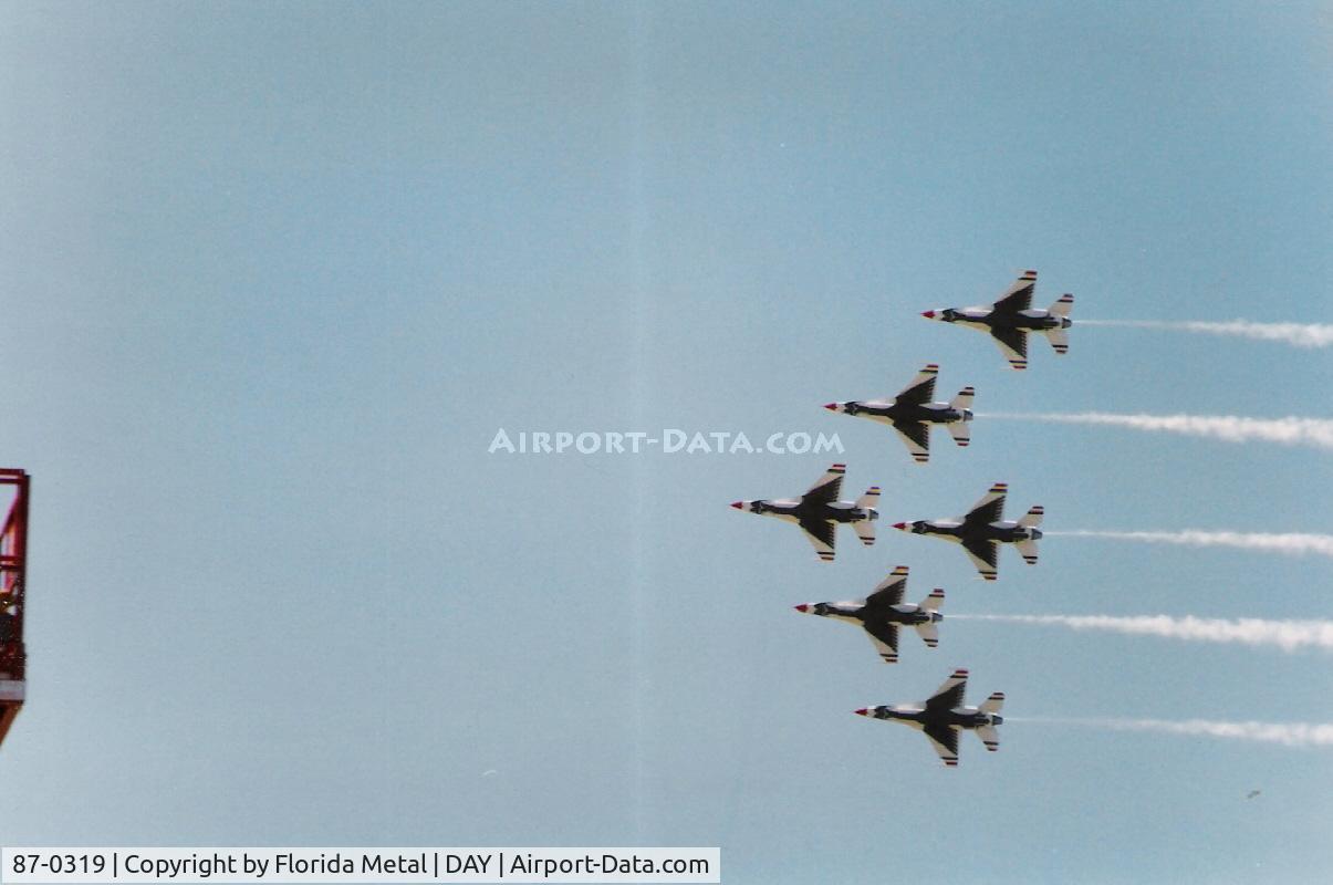 87-0319, 1987 General Dynamics F-16C Fighting Falcon C/N 5C-580, Thunderbirds