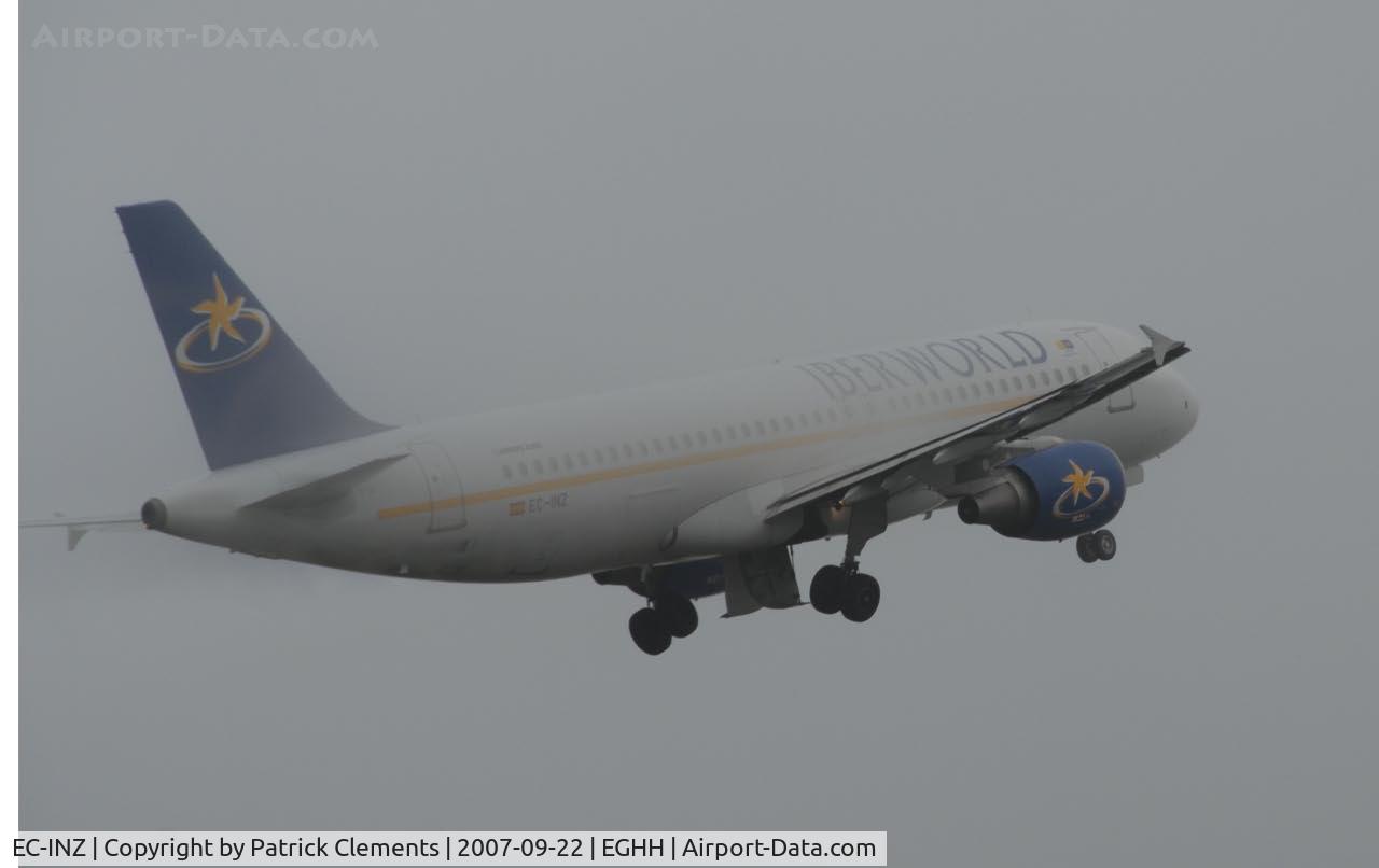 EC-INZ, 2003 Airbus A320-214 C/N 2011, TAKE OFF AND STRAIGHT INTO THE FOG