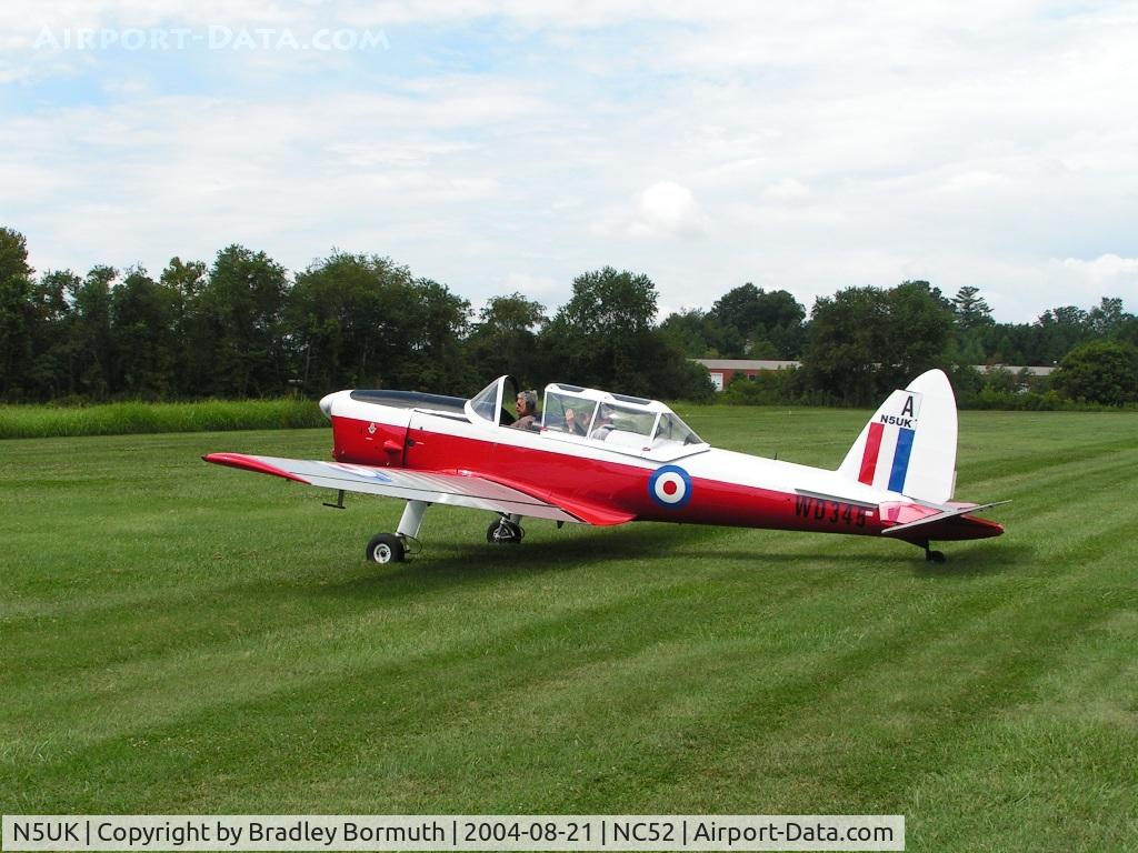 N5UK, 1952 De Havilland DHC-1 Chipmunk T.10 C/N C1/0282, Great day to take pictures.