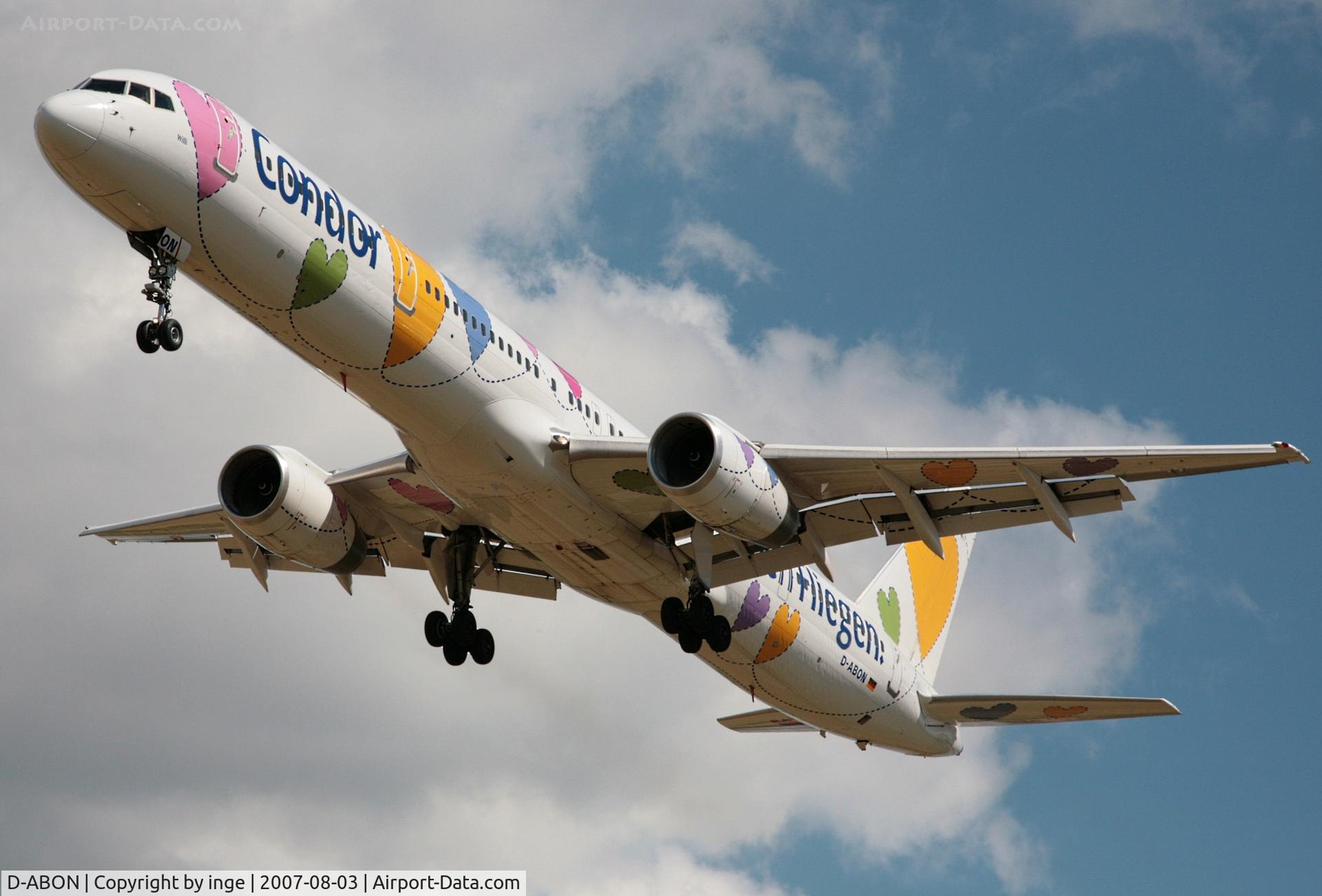 D-ABON, 2000 Boeing 757-330 C/N 29023, B757-330