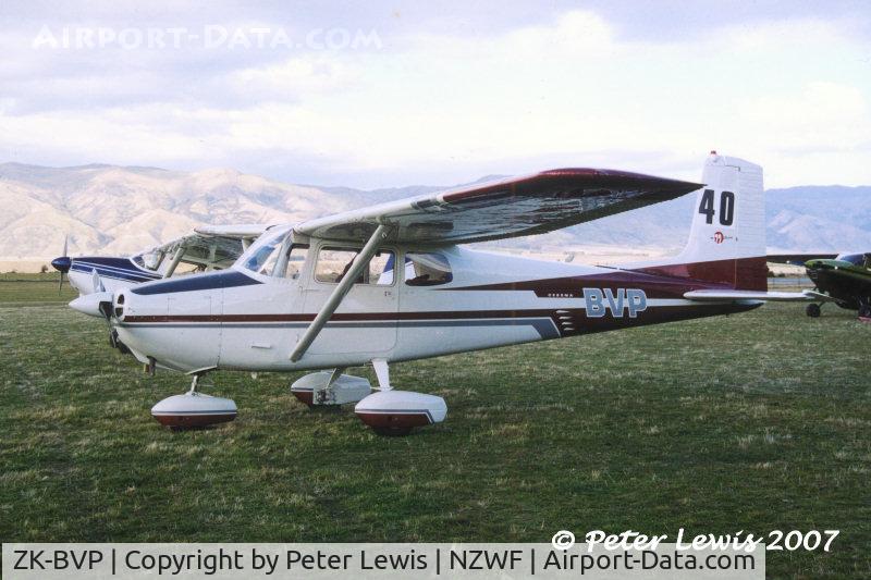 ZK-BVP, Cessna 172 C/N 36582, M J & M G Parks, Tapanui