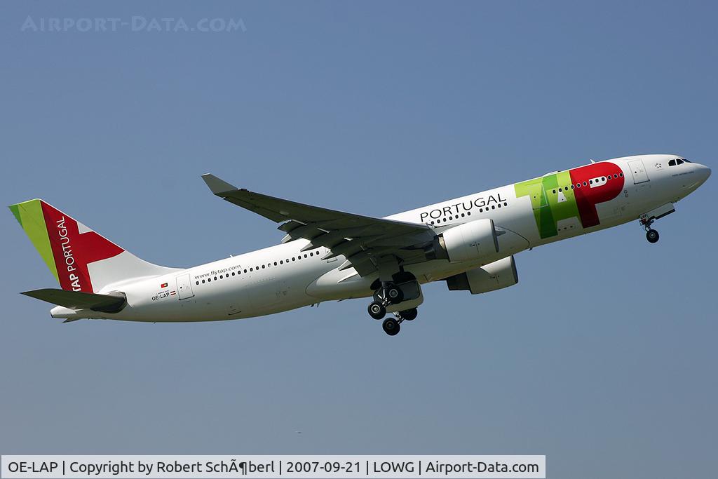 OE-LAP, 2000 Airbus A330-223 C/N 317, Touch and go in Graz.