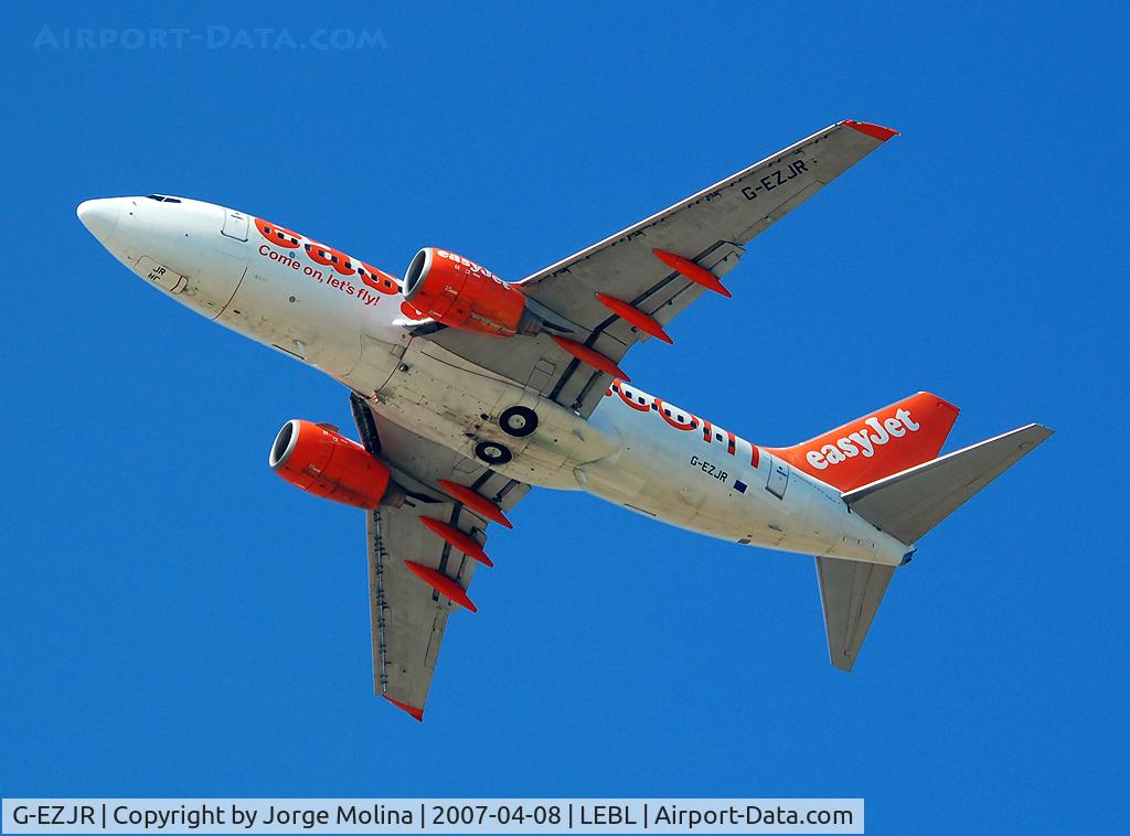 G-EZJR, 2002 Boeing 737-73V C/N 32413, Climbing after frustrated approach RWY 25R.