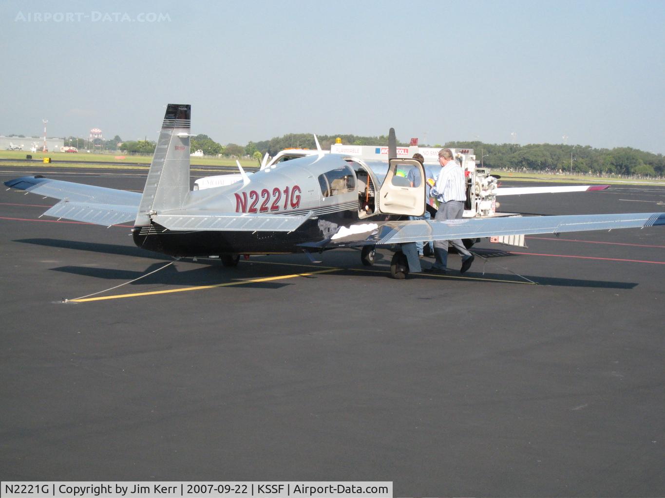 N2221G, 2000 Mooney M20M Bravo C/N 27-0291, MAPA Convention San Antonio 2007