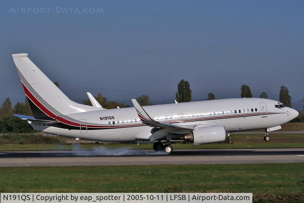 N191QS, 2000 Boeing 737-7BC C/N 30791, landing rwy 16