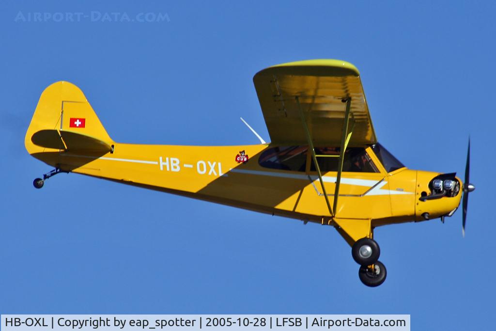 HB-OXL, 1944 Piper J3C-65 Cub Cub C/N MDC1039, landing rwy 16