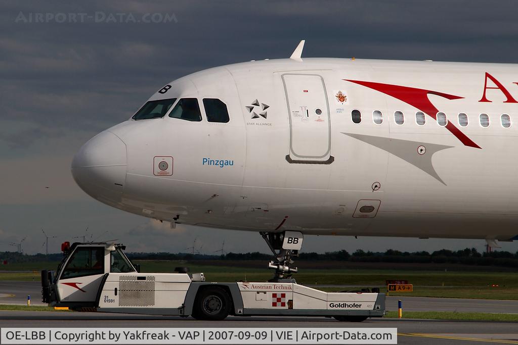 OE-LBB, 1995 Airbus A321-111 C/N 570, Austrian Airlines Airbus A321