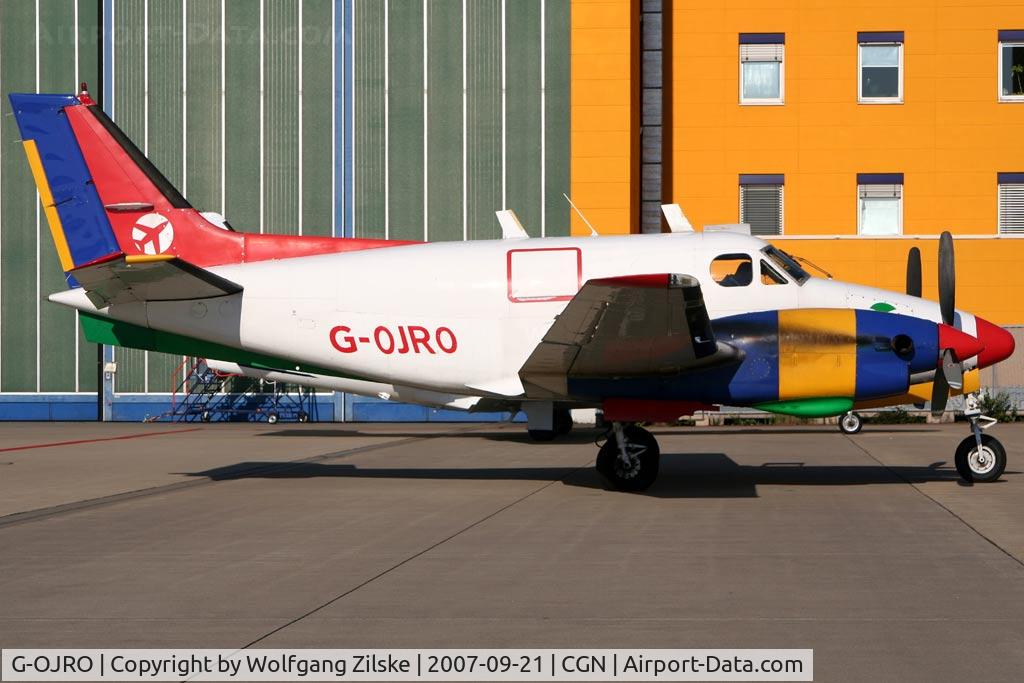 G-OJRO, 1968 Beech B90 King Air C/N LJ-327, visitor