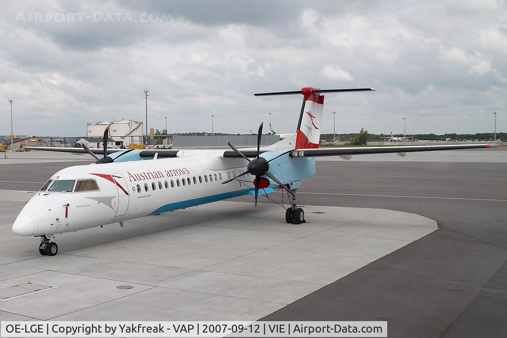OE-LGE, 2001 De Havilland Canada DHC-8-402Q Dash 8 C/N 4042, Austrian Arrows Dash 8-400