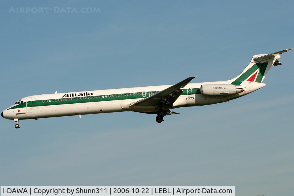 I-DAWA, 1983 McDonnell Douglas MD-82 (DC-9-82) C/N 49192/1126, Landing rwy 25L