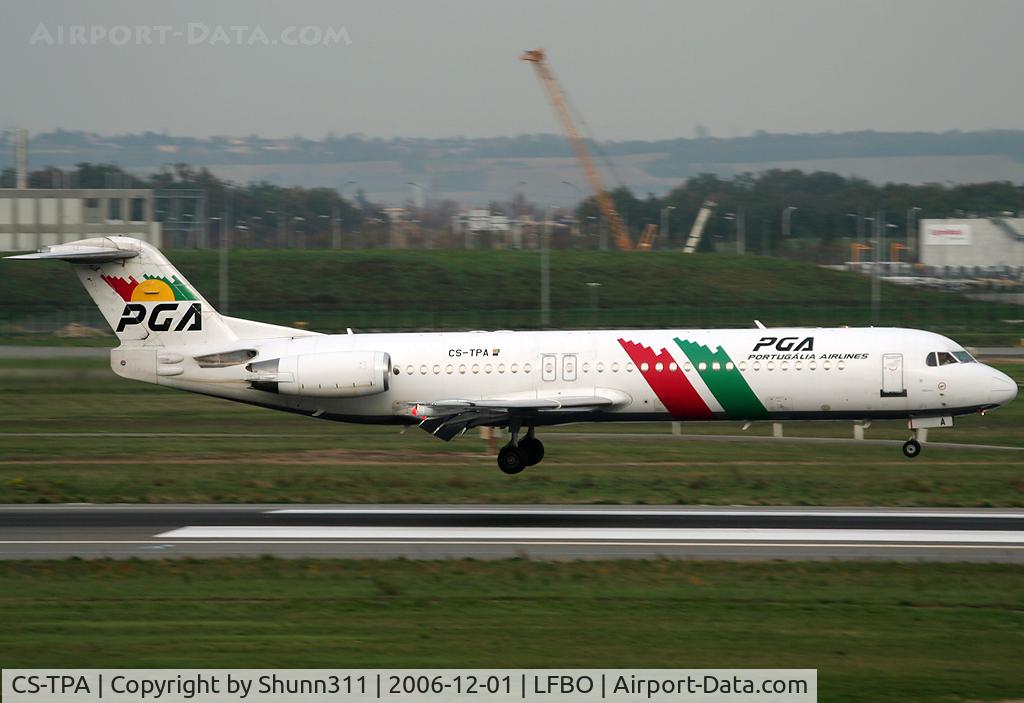 CS-TPA, 1989 Fokker 100 (F-28-0100) C/N 11257, Landing rwy 14R