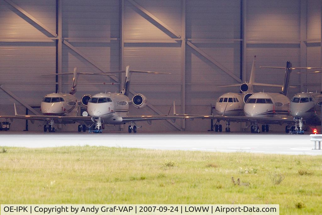 OE-IPK, 2005 Canadair Challenger 604 (CL-600-2B16) C/N 5612, View into a GAC hangar.