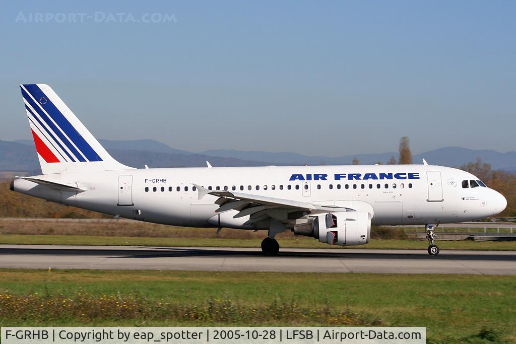F-GRHB, 1999 Airbus A319-111 C/N 985, landing on  rwy 16