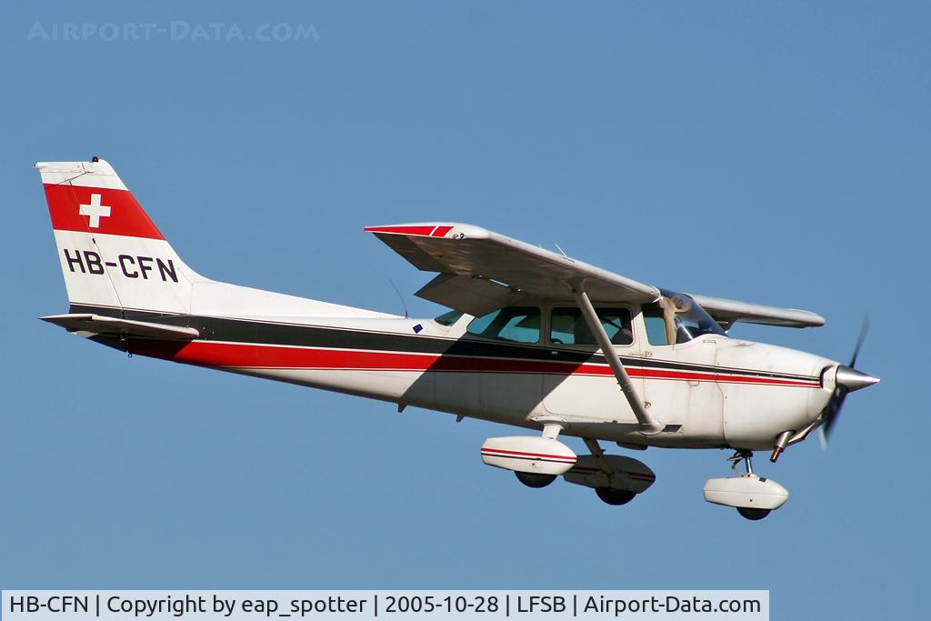 HB-CFN, 1981 Reims F172P C/N 2113, overflying the airfield