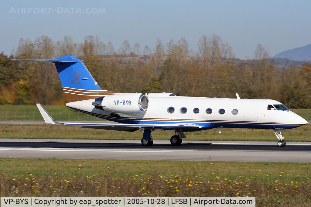 VP-BYS, 1999 Gulfstream Aerospace Gulfstream IV C/N 1381, departing rwy 16