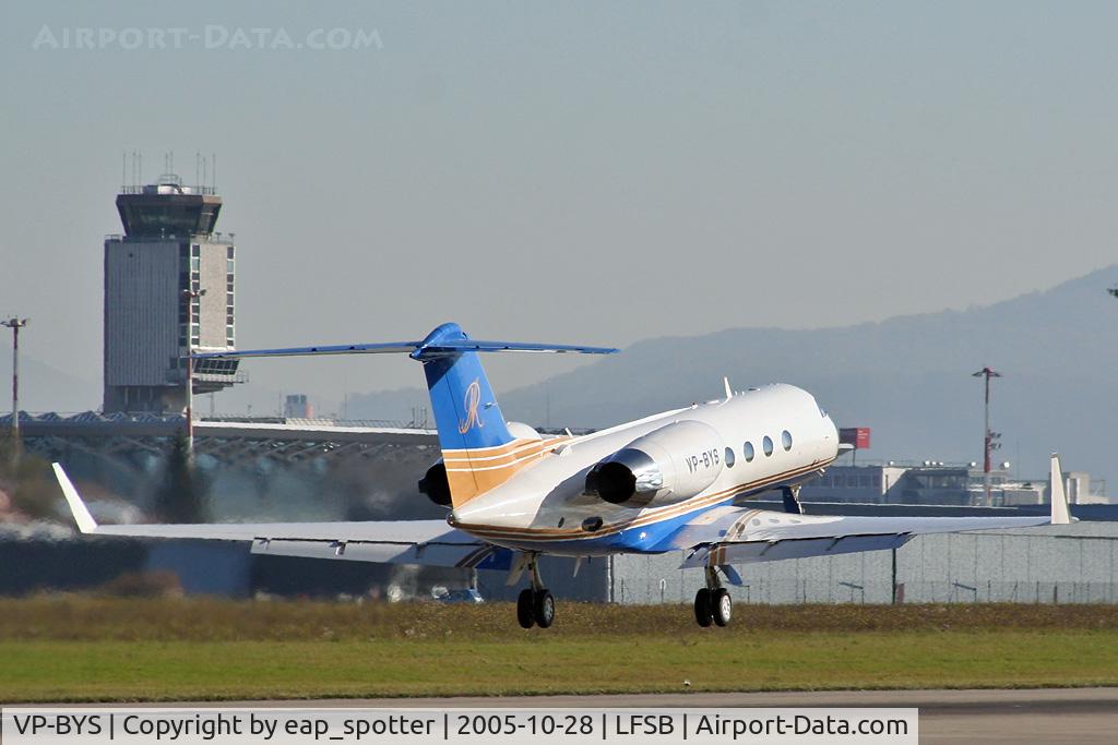 VP-BYS, 1999 Gulfstream Aerospace Gulfstream IV C/N 1381, in the air