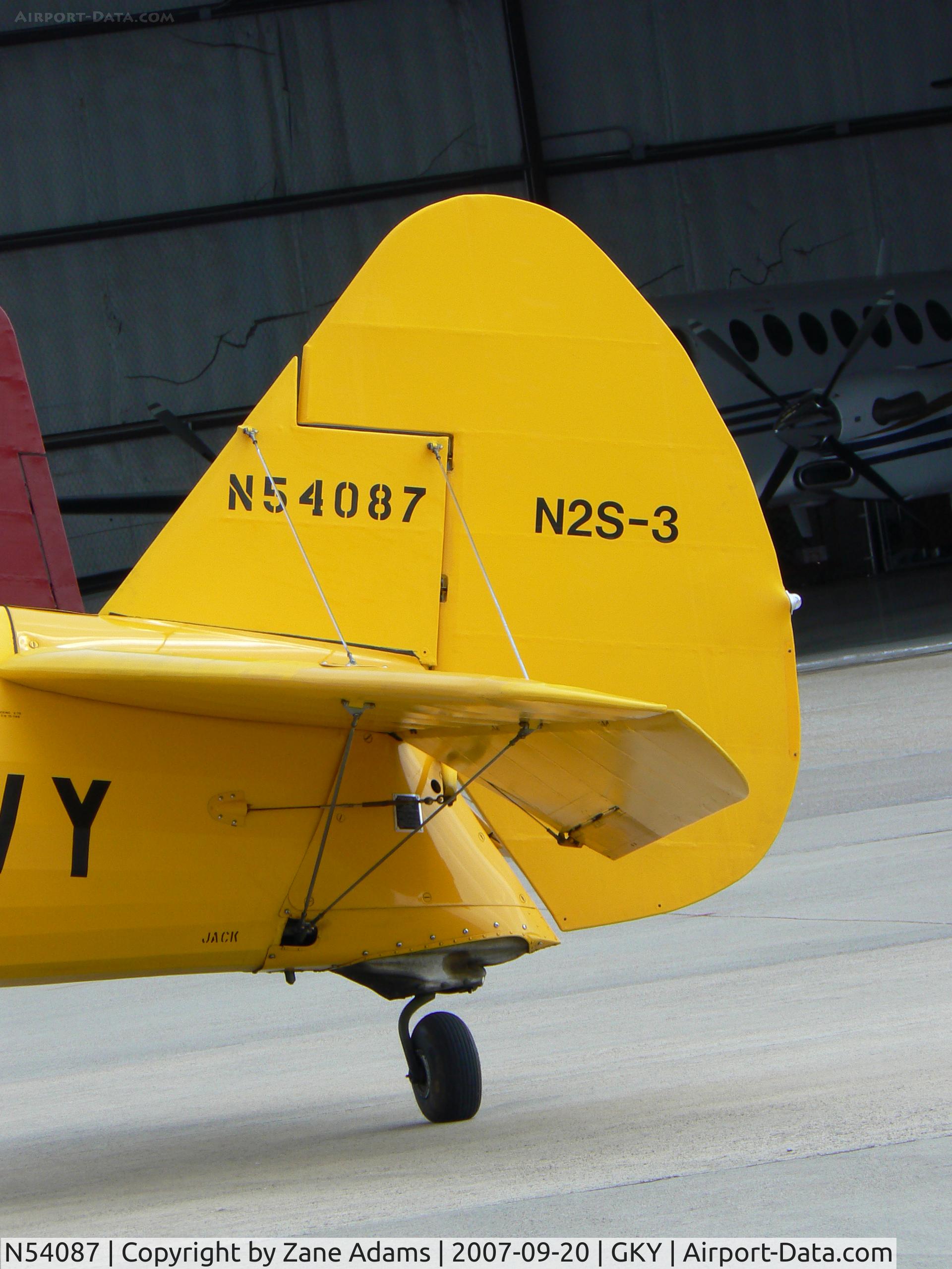 N54087, Boeing E75 C/N 75-1148, Tail Feathers