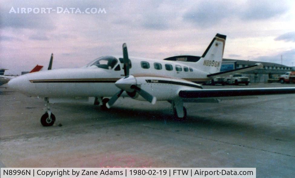 N8996N, 1969 Piper PA-32-300 Cherokee Six C/N 32-40879, Cessna Conquest