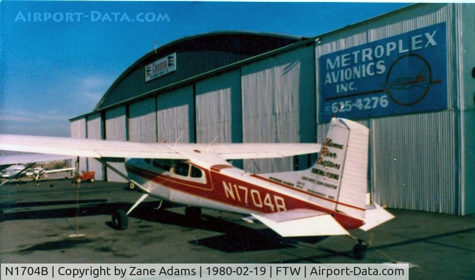 N1704B, Cessna 180 C/N 0000, Cessna 180 Hiamna River Outfitters - Alaska