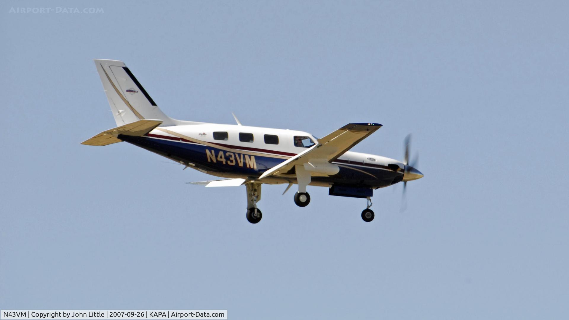 N43VM, 2000 Piper PA-46-500TP C/N 4697005, Approach to 35R