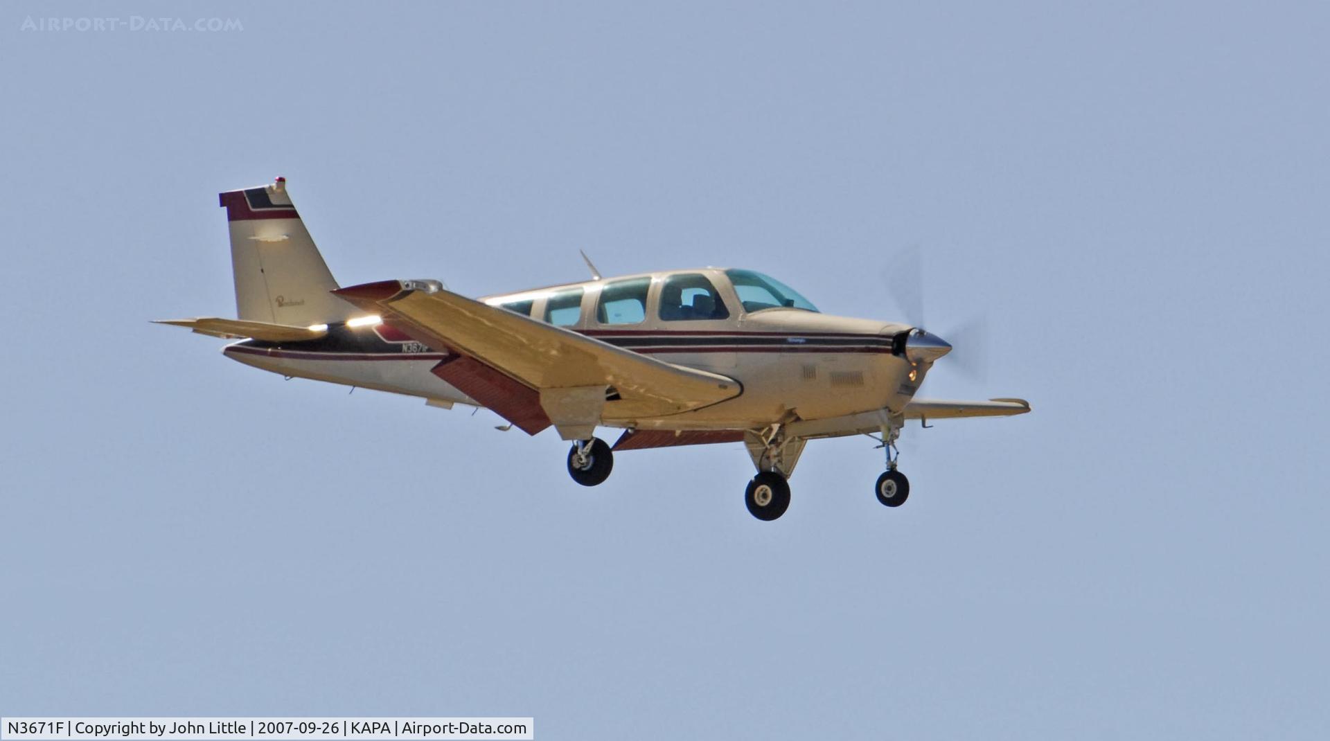 N3671F, 1980 Beech A36TC Bonanza 36 C/N EA-94, Approach to 35R