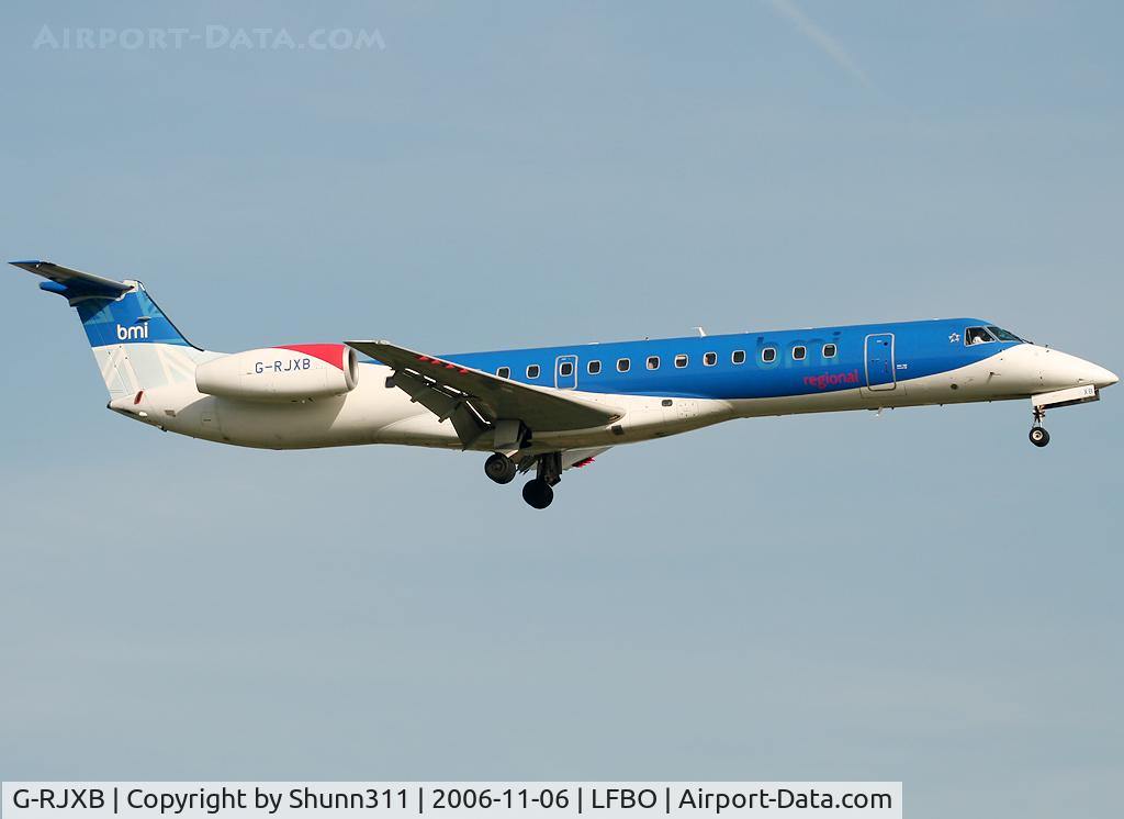 G-RJXB, 1999 Embraer EMB-145EP (ERJ-145EP) C/N 145142, Landing rwy 14R