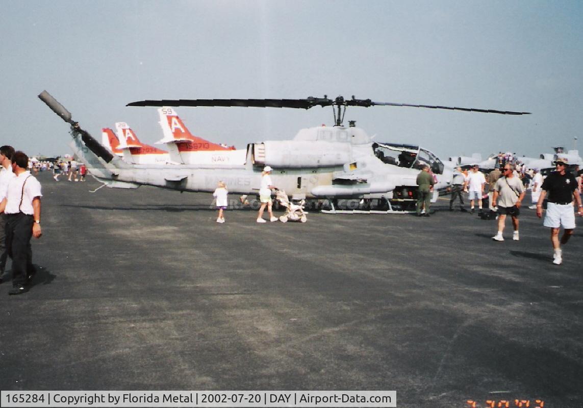 165284, Bell AH-1W Super Cobra C/N 26332, AH-1W
