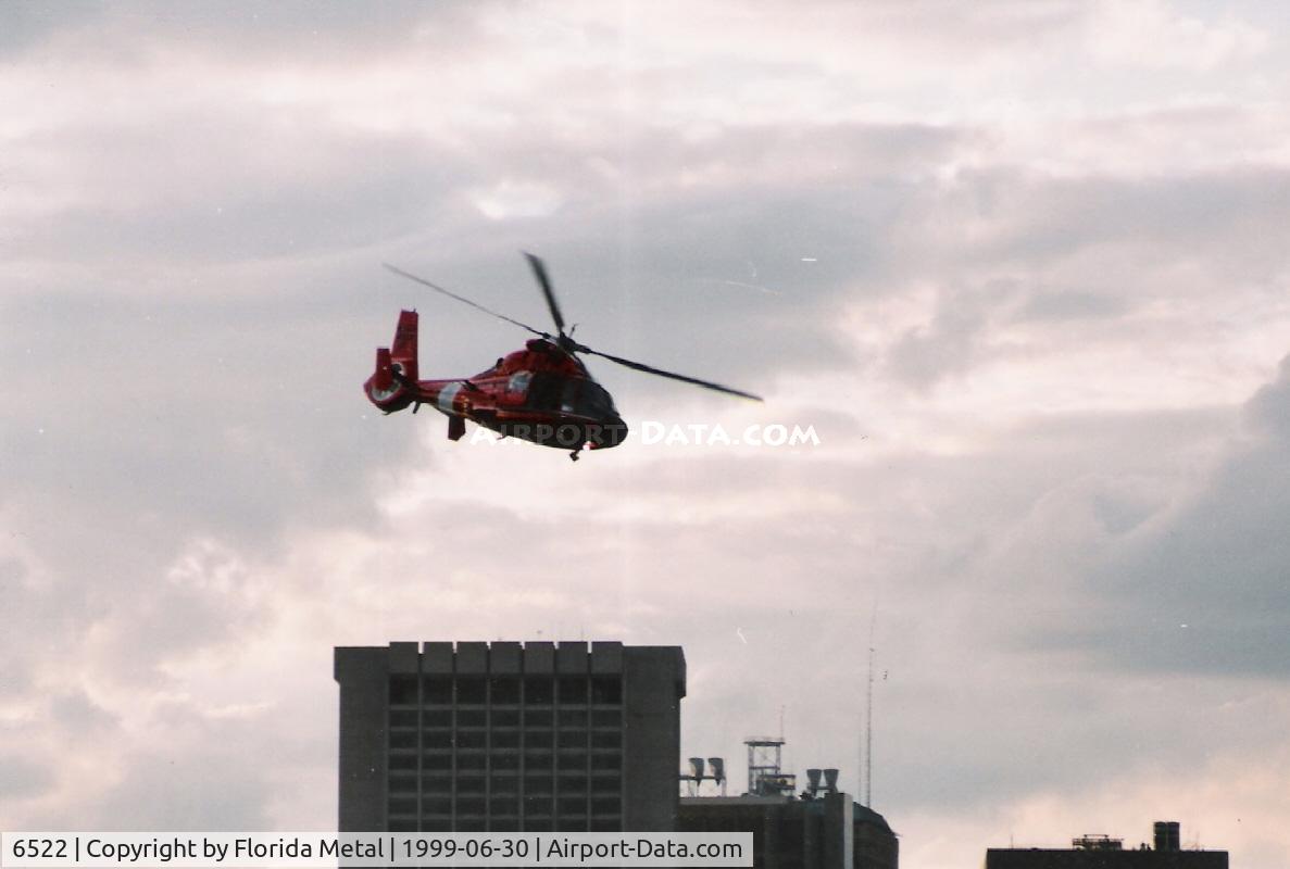 6522, Aerospatiale HH-65C Dolphin C/N 6164, Dolphin over Detroit River