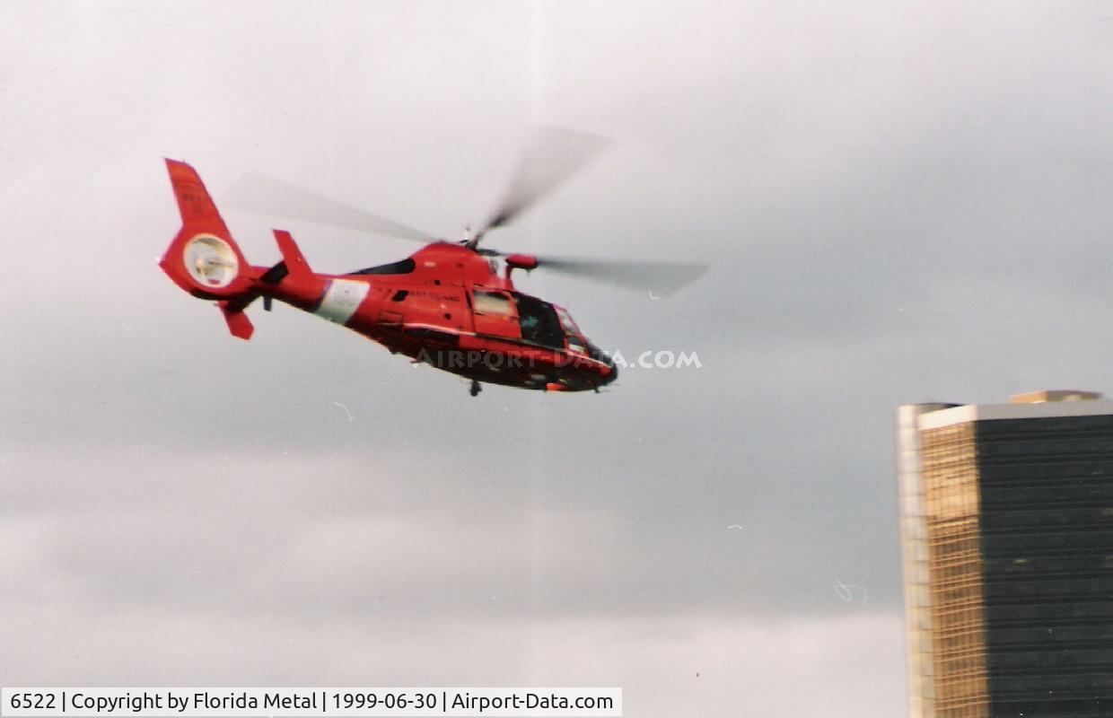 6522, Aerospatiale HH-65C Dolphin C/N 6164, HH-65 over Detroit River