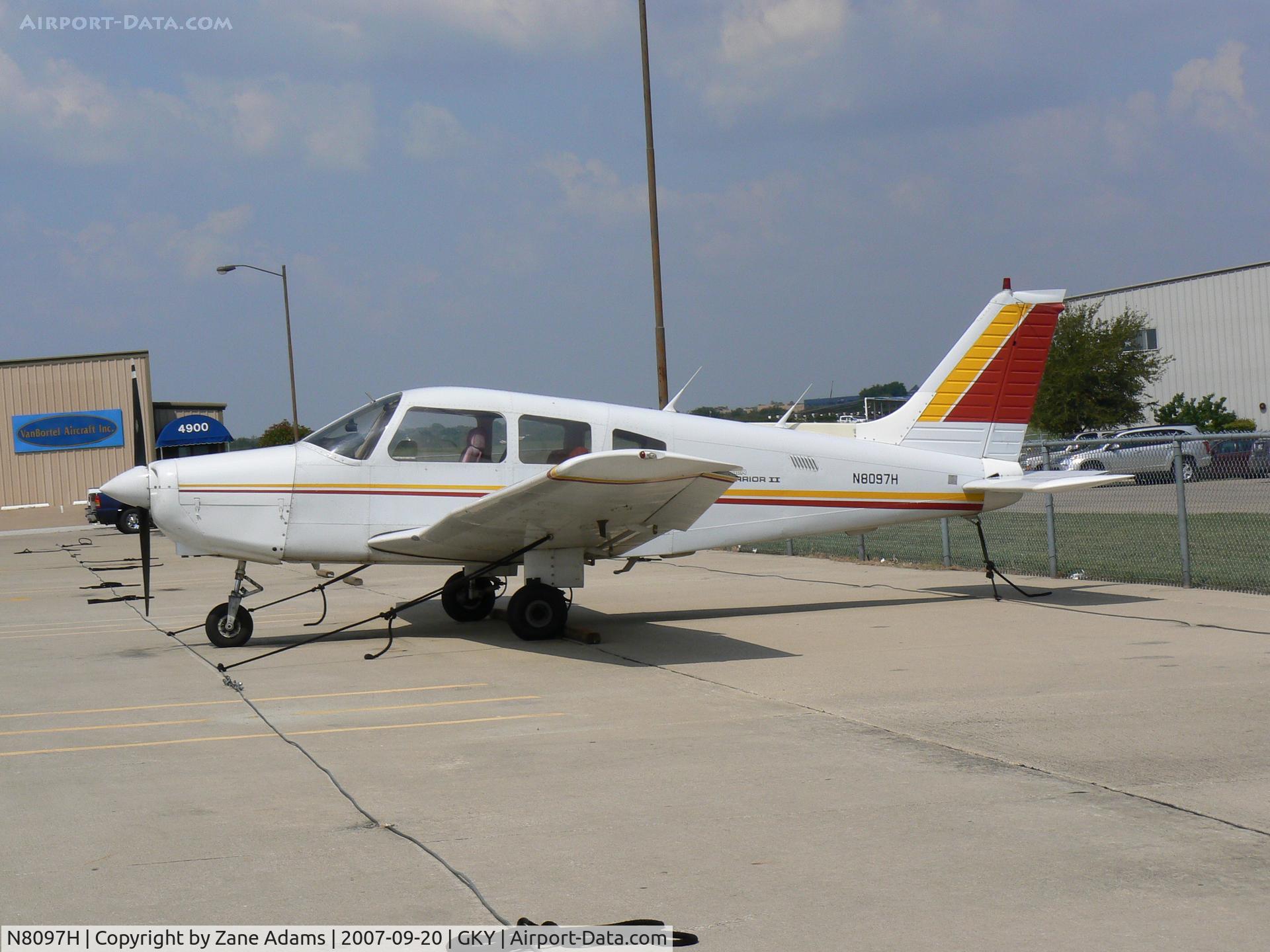 N8097H, 1979 Piper PA-28-161 C/N 28-8016092, Flight Training