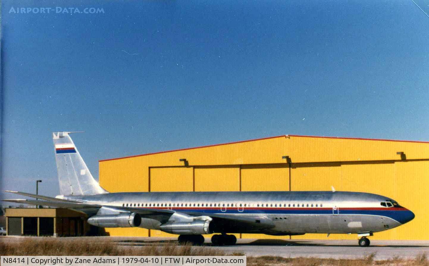 N8414, 1968 Boeing 707-323C C/N 19577, Western Company of North America 707