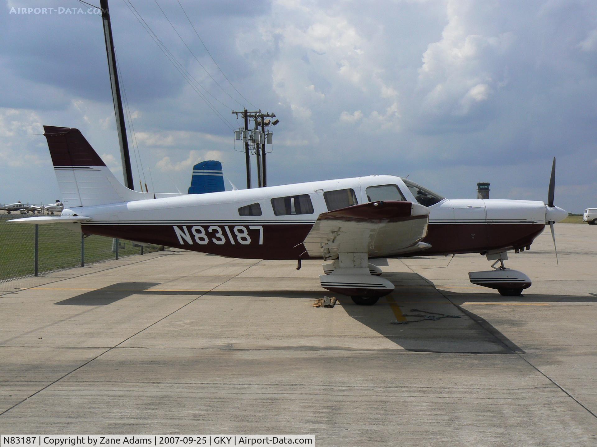 N83187, 1980 Piper PA-32-301 Saratoga C/N 32-8106028, on the ramp at Arlington Muni