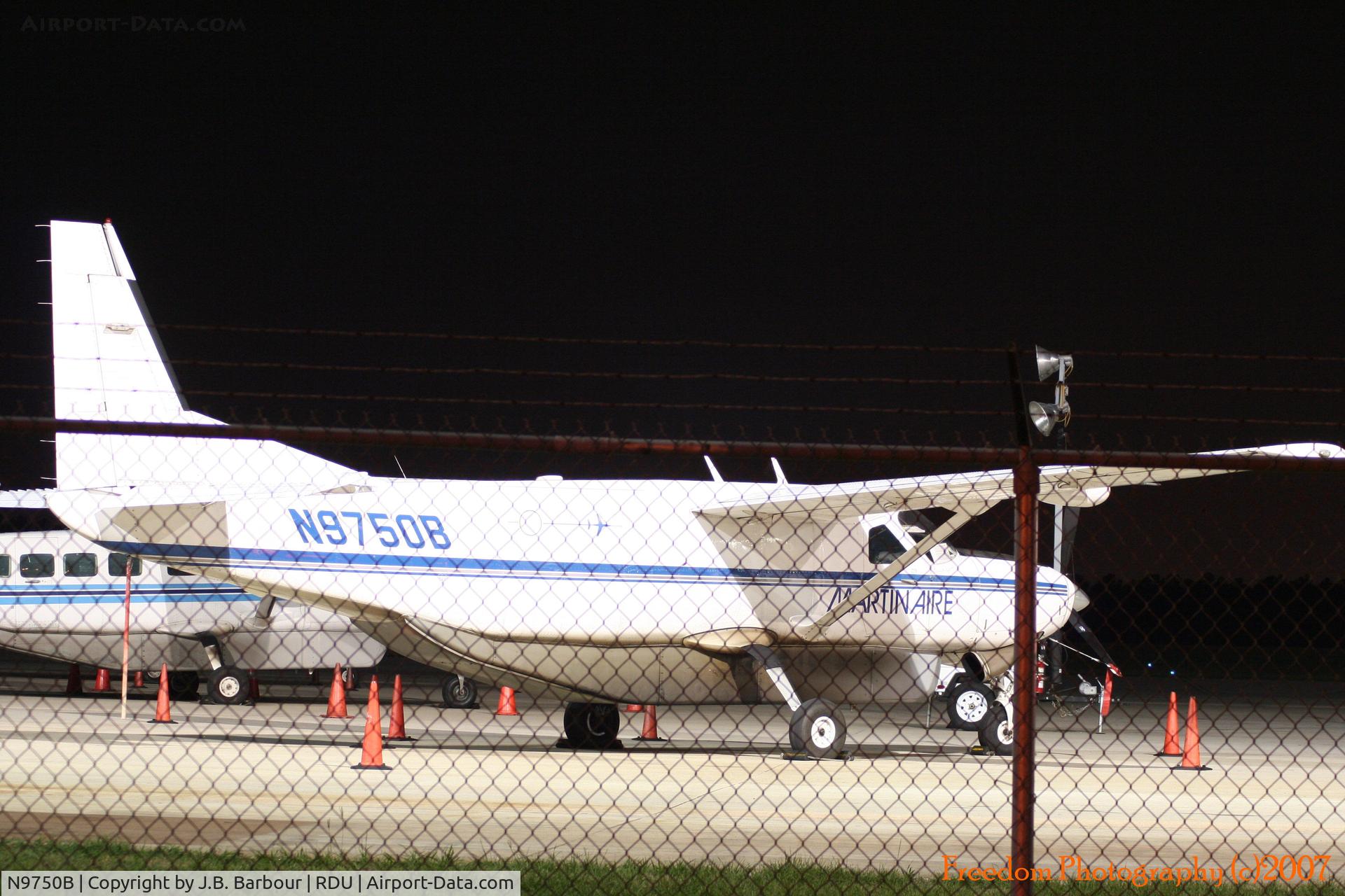 N9750B, 1988 Cessna 208B Grand Caravan C/N 208B0100, Sitting out under the stars