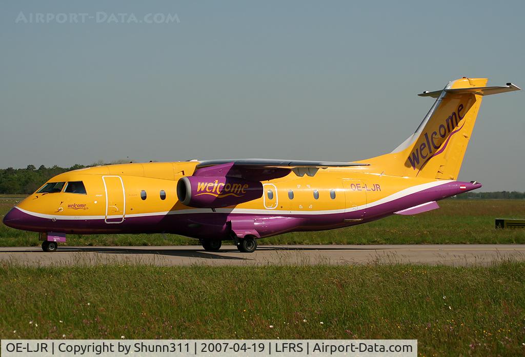 OE-LJR, 2001 Dornier 328-310 C/N 3213, Line up rwy 03 for take off