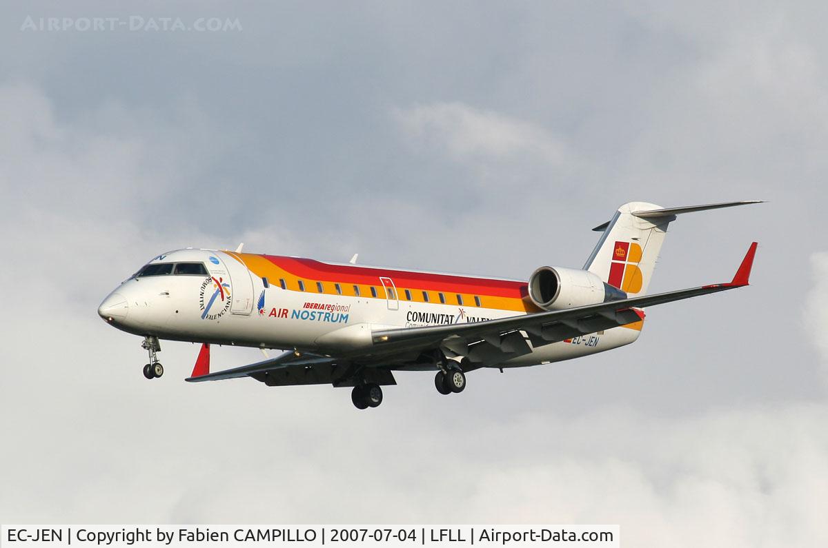 EC-JEN, 2004 Bombardier CRJ-200ER (CL-600-2B19) C/N 7958, Air Nostrum