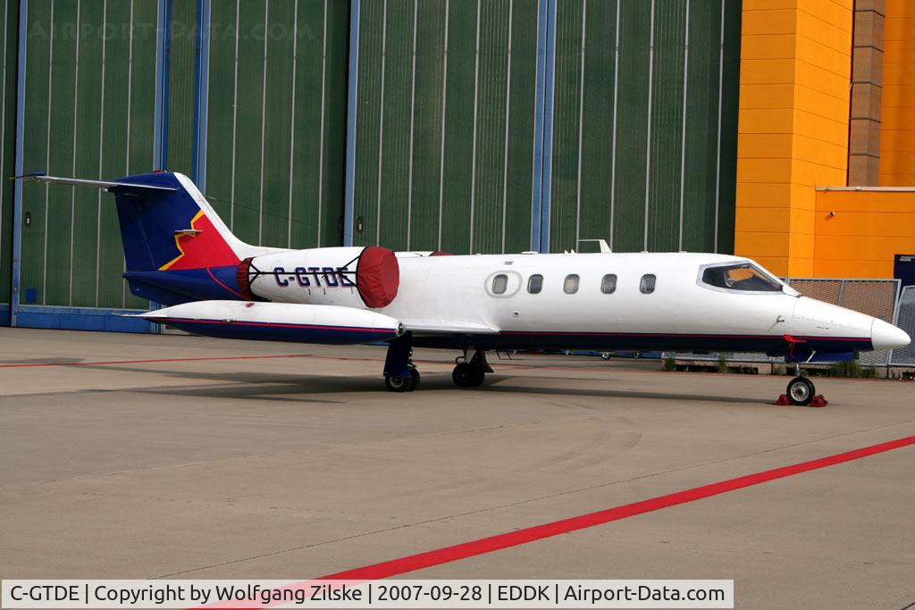 C-GTDE, 1976 Gates LearJet 35 C/N 35-057, visitor
