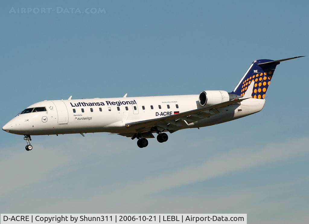 D-ACRE, 2002 Bombardier CRJ-200ER (CL-600-2B19) C/N 7607, Landing rwy 25L