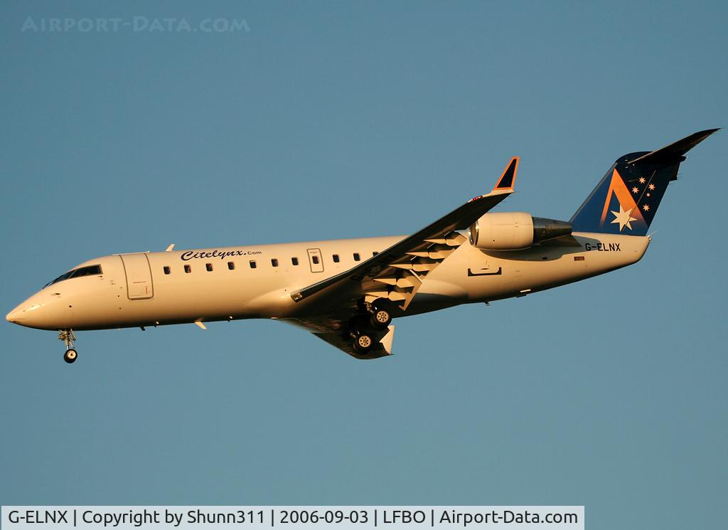 G-ELNX, 2001 Canadair CRJ-200LR (CL-600-2B19) C/N 7508, Landing rwy 32L