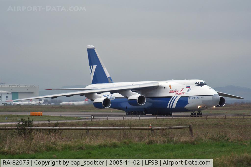 RA-82075, 1994 Antonov An-124-100 Ruslan C/N 9773053459147, departing to far east