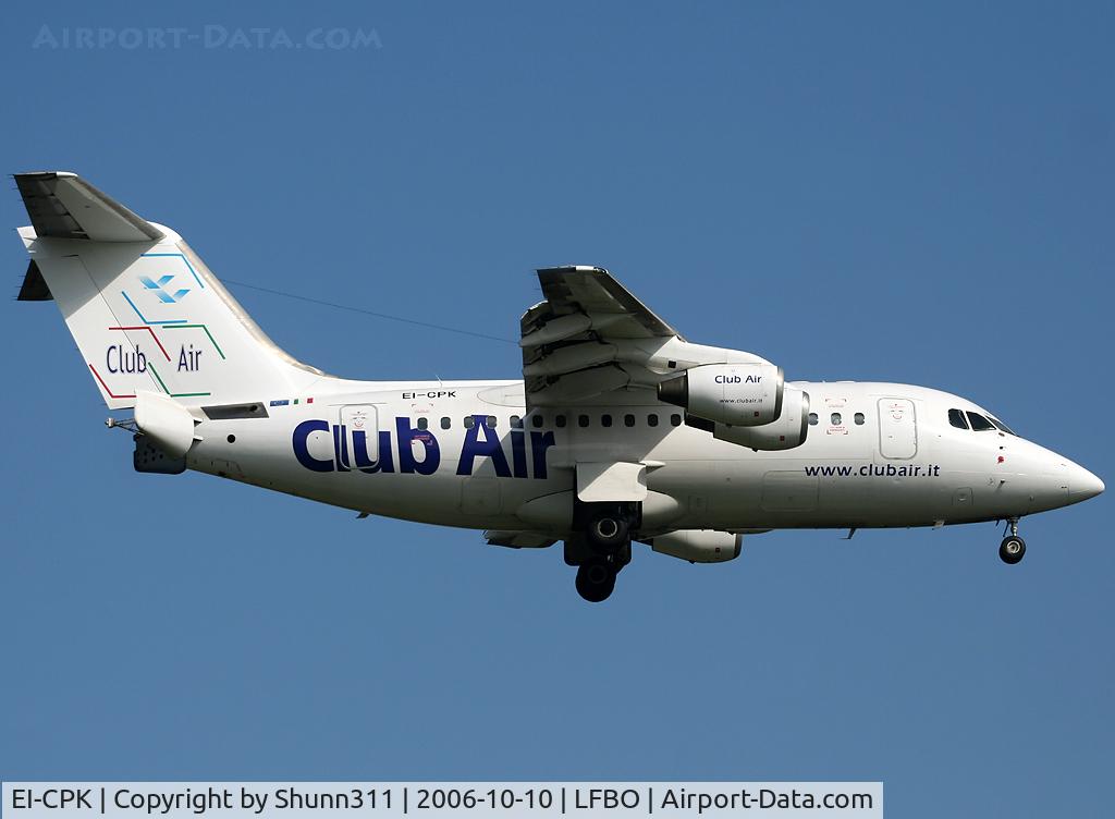 EI-CPK, 1994 British Aerospace Avro 146-RJ70 C/N E1260, Landing 14R