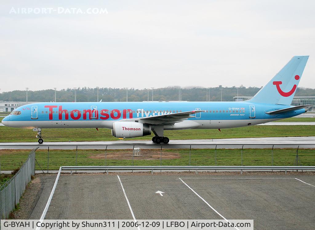G-BYAH, 1992 Boeing 757-204 C/N 26966, Taxiing to the terminal