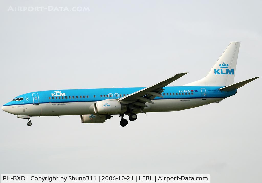 PH-BXD, 1999 Boeing 737-8K2 C/N 29134, Landing rwy 25R