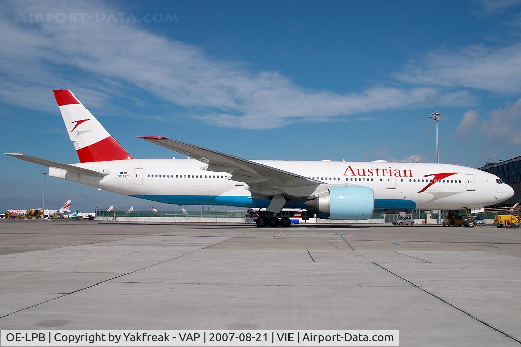 OE-LPB, 1998 Boeing 777-2Z9/ER C/N 28699, Austrian Airlines Boeing 777-200
