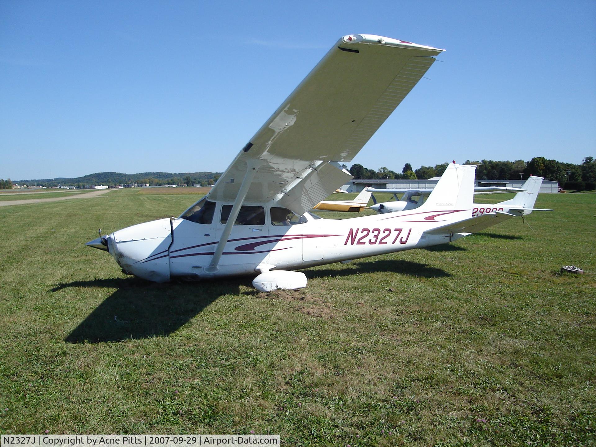 N2327J, 2005 Cessna 172S C/N 172S9988, OOOPS!!!!