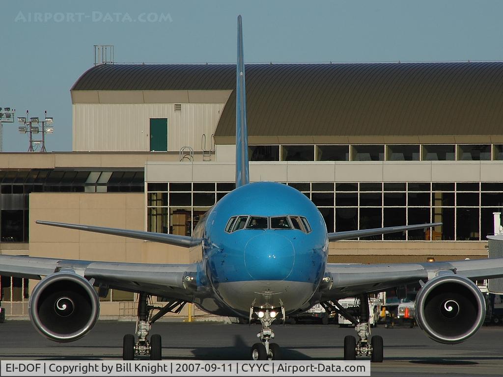 EI-DOF, 1996 Boeing 767-306/ER C/N 27610, Heading away from gate