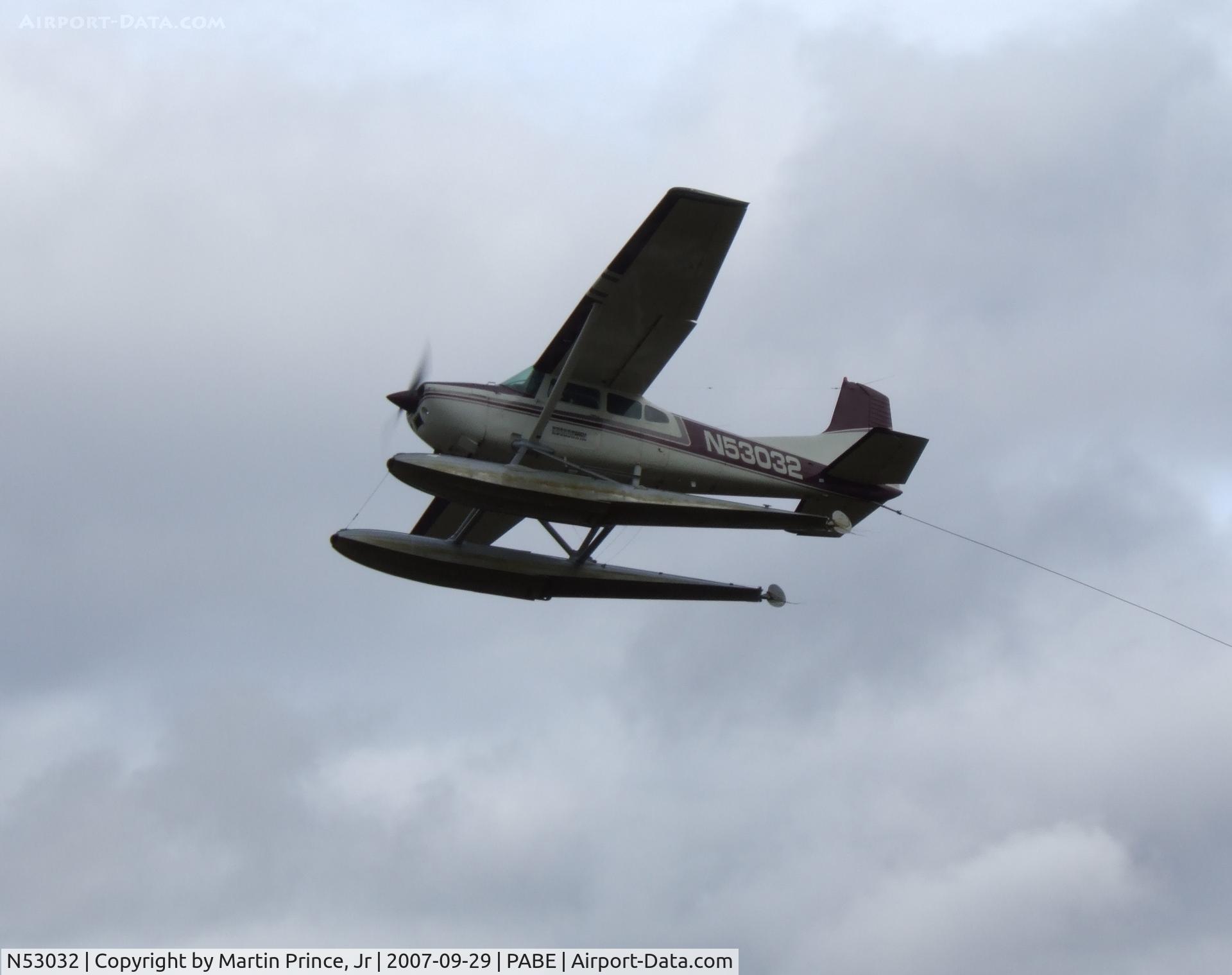 N53032, 1974 Cessna A185F Skywagon 185 C/N 18502326, Taking off of H-Marker Lake Bethel