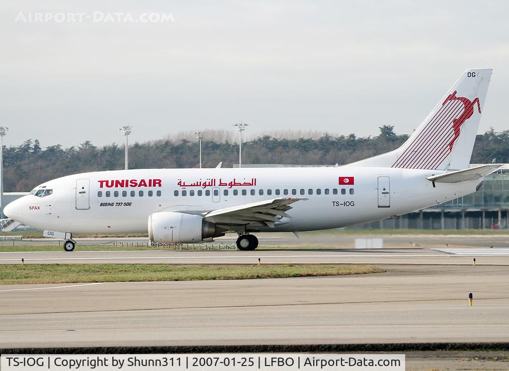 TS-IOG, 1992 Boeing 737-5H3 C/N 26639, Ready to take off rwy 14L